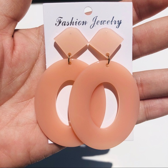 Peach Acrylic Earrings 2/$20 - Picture 3 of 4